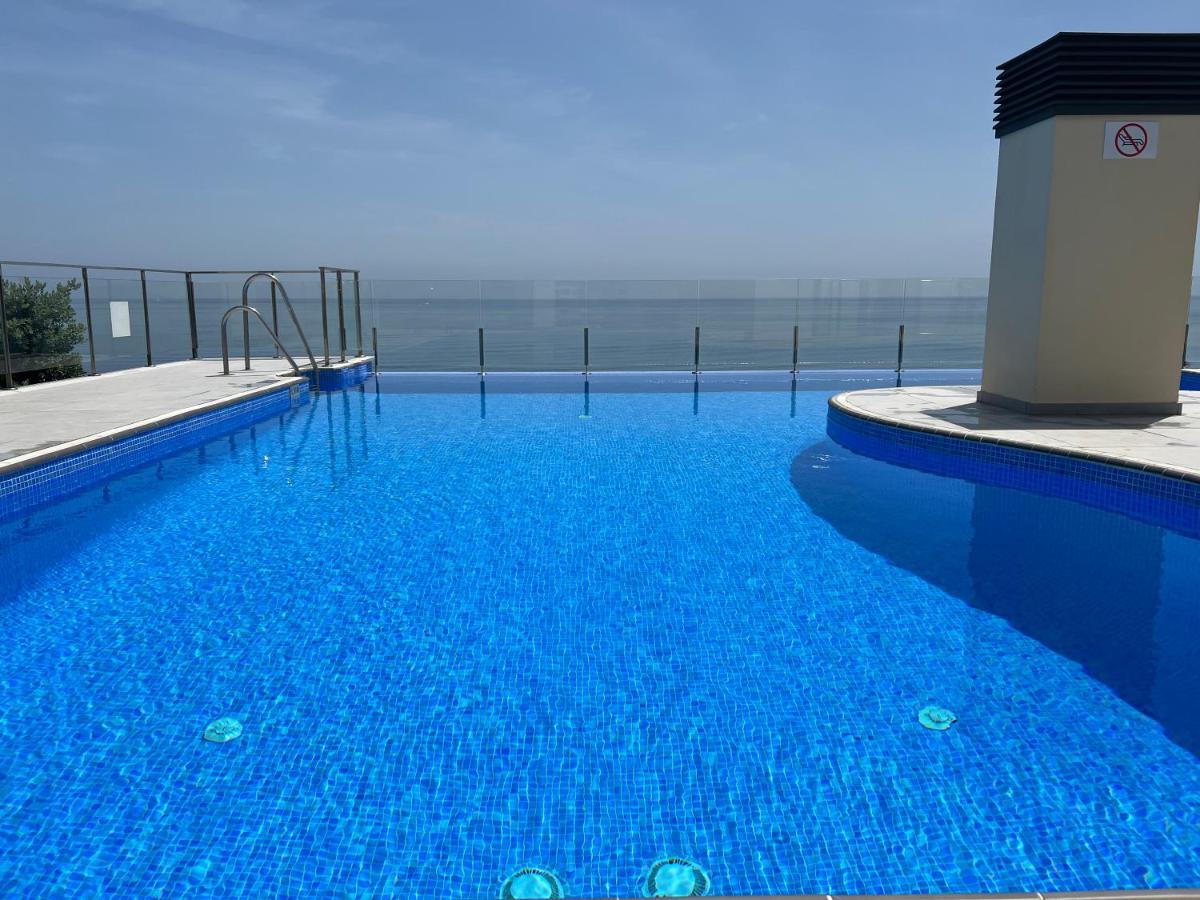 Appartement Breathtaking Sea View à Estepona Extérieur photo